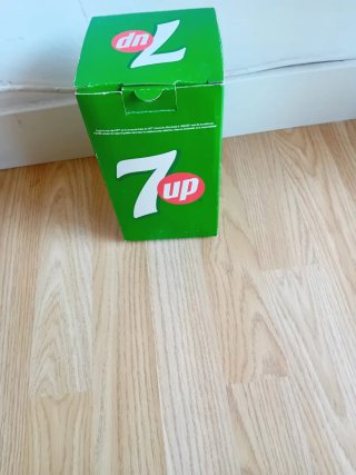 7 Copas de cristal 7UP verdes