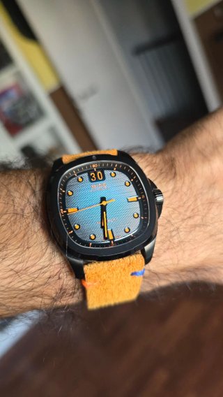 Reloj Mido Multifort TV Big Date azul/naranja