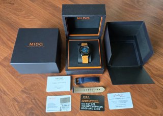 Reloj Mido Multifort TV Big Date azul/naranja