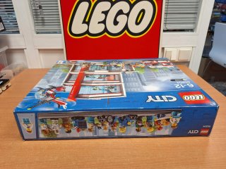 LEGO 60204 CITY HOSPITAL (2018)