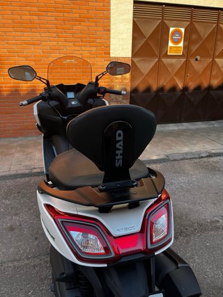 Kymco Superdink 350i Blanca