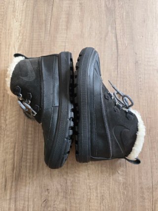 Botas Nike Woodside Chukka 2 Mujer Negras