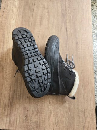 Botas Nike Woodside Chukka 2 Mujer Negras