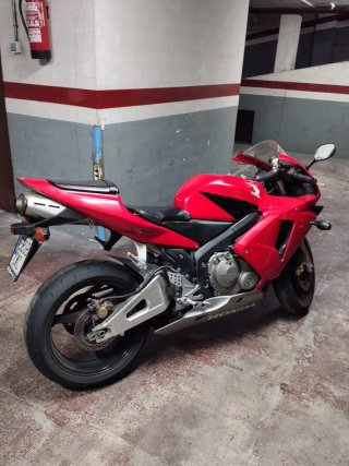 Honda CBR600RR 2003-2005 Roja