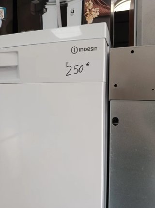 Lavavajillas Indesit
