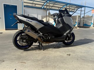 Yamaha Tmax SX 2018