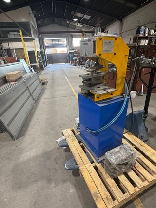 Prensa Neumática MG P-3300 Aluminio