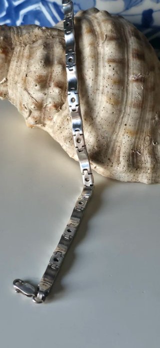 Preciosa pulsera años 80 plata mate combinada