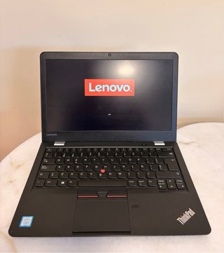 Lenovo ThinkPad Negro