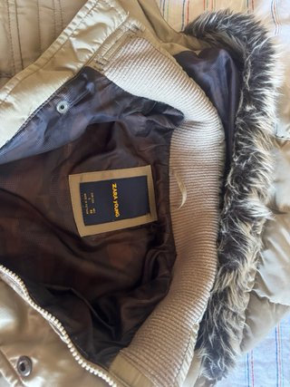 Chaqueta Zara Young Invierno Beige