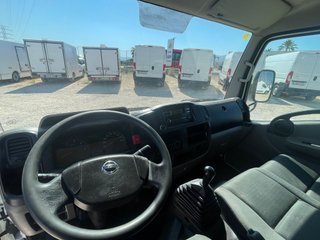 NISSAN  NT400  2014 PAQUETERO PLATAFORMA ELEVADORA
