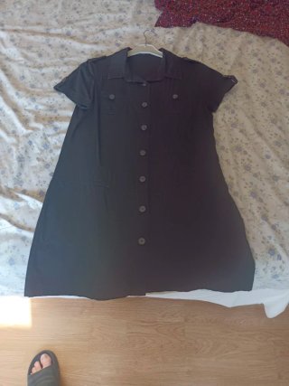 Vestido negro corto