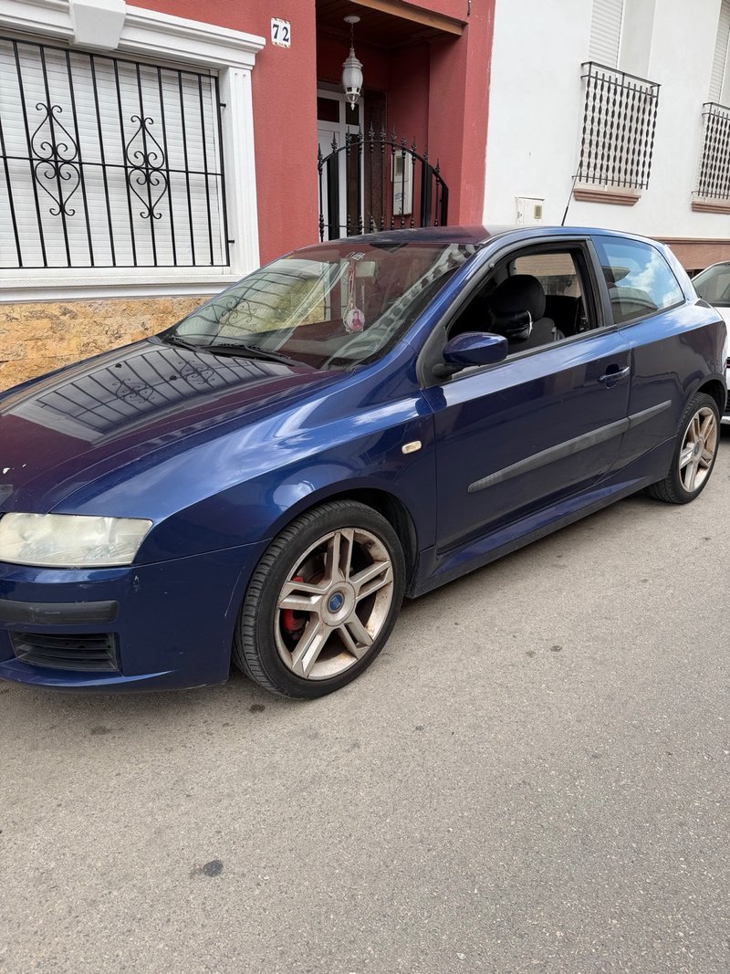 FIAT Stilo 2004 - foto 1
