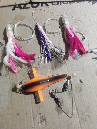 Señuelos pesca curri atún