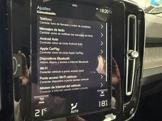 Volvo XC40 2.0 B4 MILD-HYBRID AWD INSCRIPTION