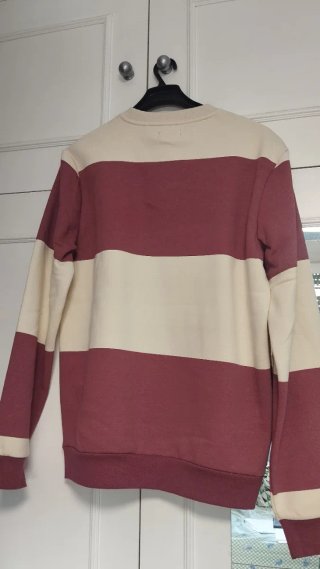 Sudadera de rayas beige y roja Talla M