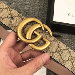 Cinturón Gucci GG Beige