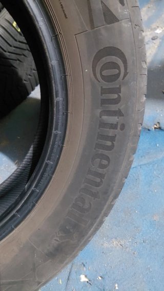 Neumáticos 205/60/16