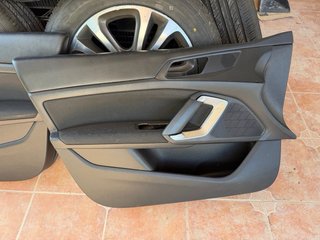 Interior Peugeot 308 Completo