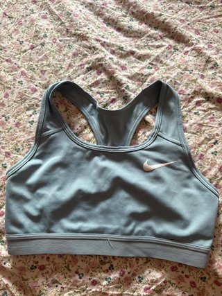 Top deportivo Nike azul