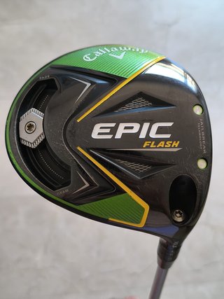 Driver Callaway Epic Flash 10.5º - Varilla Regular