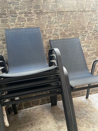 5 Sillas de Exterior Apilables