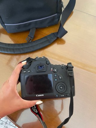 Canon EOS 6D Full Frame + Lente 50mm f/1.8 STM