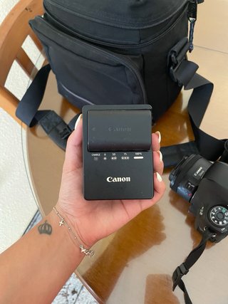 Canon EOS 6D Full Frame + Lente 50mm f/1.8 STM