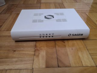 Router WiFi Sagem F@st 2404 (Ideal Switch de Red)