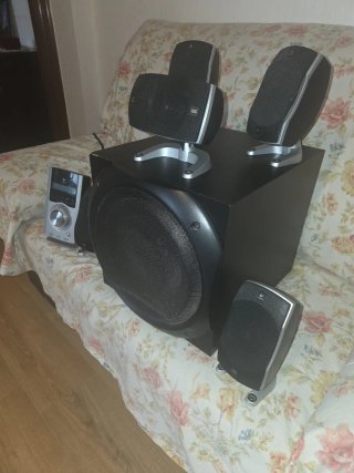 Altavoces Logitech 7.1 Plata/Negro