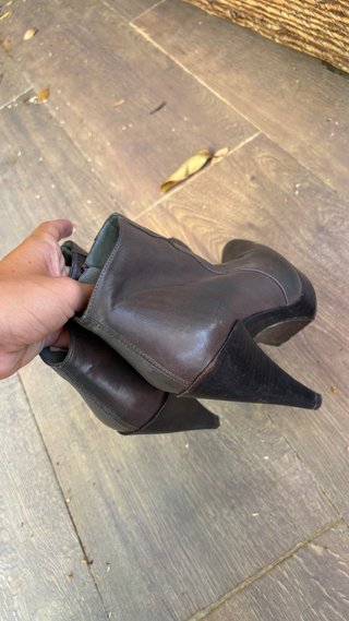 Botines Pura López Marrones Tacon