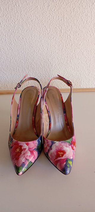 Zapatos de tacón Roberto Botella slingback floral