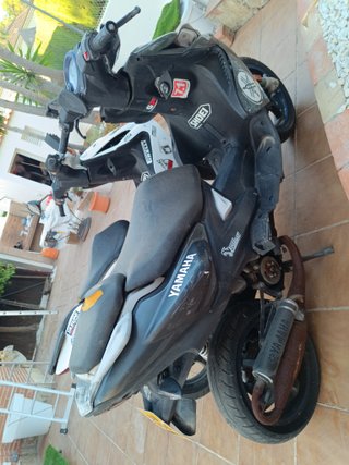 Moto Yamaha Aerox