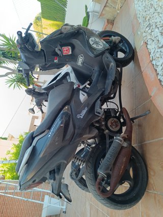 Moto Yamaha Aerox