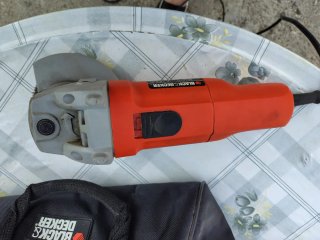 Lijadora Angular Black+Decker