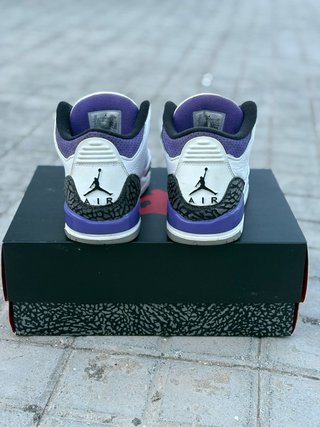 Zapatillas Jordan Moradas y Blanca. (Originales)