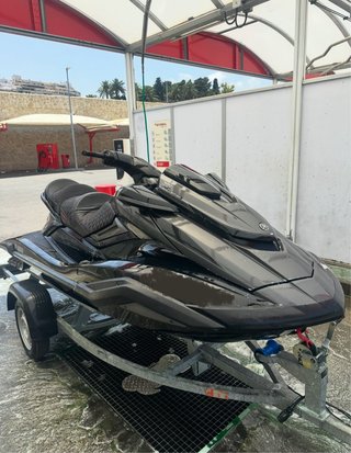 Alquiler moto de agua
