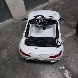 Carrito eléctrico infantil blanco