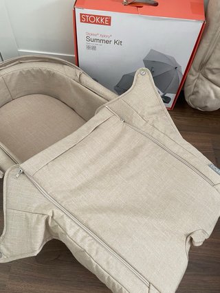 Carrito Stokke Xplory con accesorios