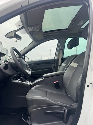 Renault Scenic 2012