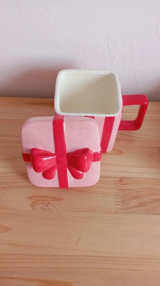 Taza de regalo con tapa