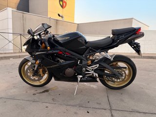 Triumph Daytona 675