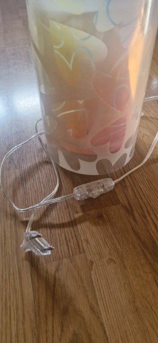 Lámpara infantil con corazones