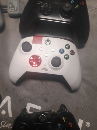 Mandos Xbox 360 y PS2 para piezas