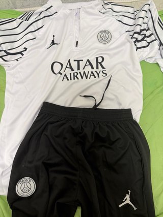 Conjunto Chándal PSG Jordan Blanco y Negro