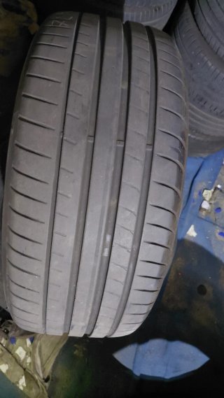 Neumáticos 255/45/19