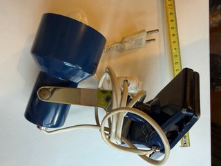 Lámpara foco de pinza vintage azul orientable