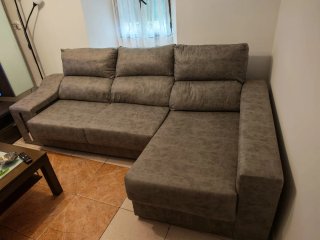 Sofá chaise longue gris
