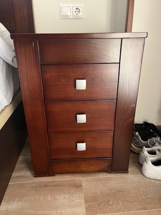 Muebles de matrimonio madera pino oscura