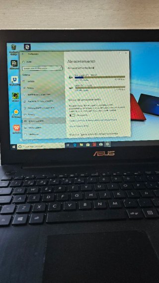 Portátil ASUS F553S Negro
